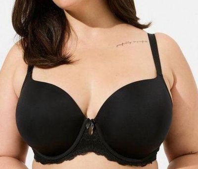 Torrid T-Shirt Lightly Lined Smooth Straight Back Bra Size 48DDD - $19 -  From Paige