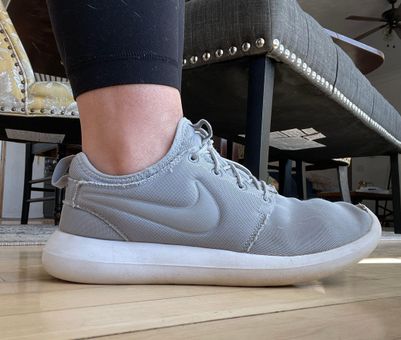 nike roshe 2 grey