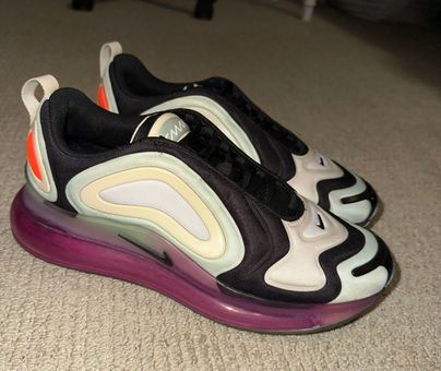 Nike Women's Air Max 720