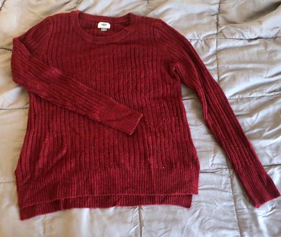 old navy red sweater