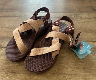 Chacos Maroon and Light Pink Z Cloud Chaco Sandals Size 11