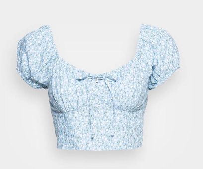 overraskende industri Dwell Hollister Milkmaid style crop top Multiple - $19 (54% Off Retail) - From  Melissa
