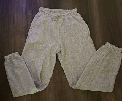 Pretty Little Thing plt sweatpants Gray - $27 - From Aja