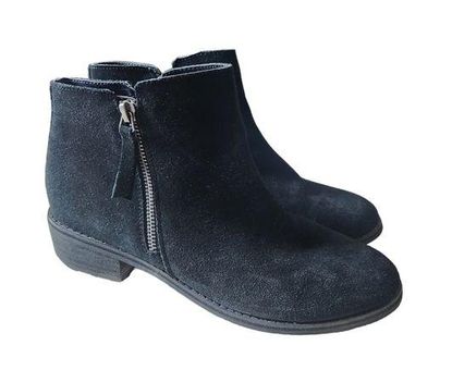 Linda sales waterproof bootie