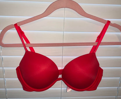 Victoria's Secret 34C Red VS Bombshell Bra Size S petite - $39 (48% Off  Retail) - From Kenley