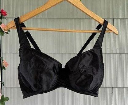 Frederick's of Hollywood Black Satin Underwire Bra size 40DD - $9