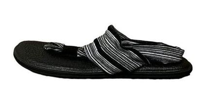 Sanuk Women's Yoga Sling 2 Black/White SWS10001 Slingback Sandals Shoes Size  6 - $13 - From Michelle