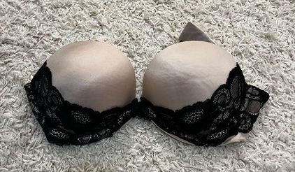 Strapless bra size