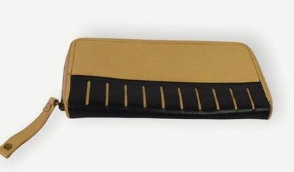 BCBGMAXAZRIA Wallet Tan Black Striped Zippered 15 From Nina