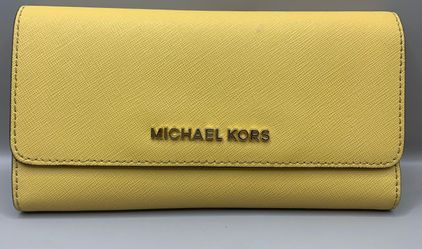 Michael Kors Jet Set Travel Large Trifold Leather Wallet