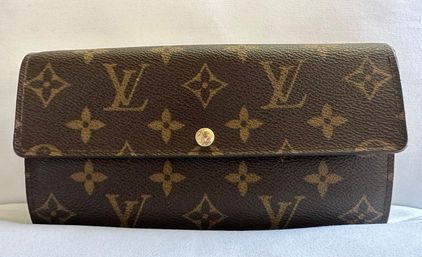 Louis Vuitton Portefeiulle Sarah Long