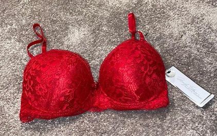 Marilyn Monroe NWT Super Soft Mega Push Up Bra SIZE 36C Red - $35 - From My