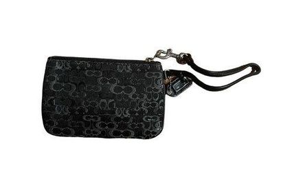 Sparkly 2025 coach wristlet