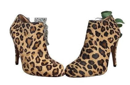 Billabong clearance leopard booties