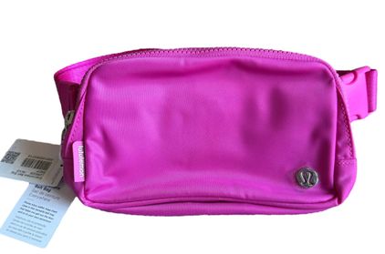 Lululemon Everywhere Belt Bag Sonic Pink NWT NEW RARE - $75 New