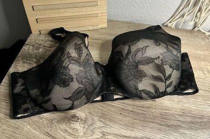 Cacique Women's 44DD Black Lace Nude Bra Size undefined - $28