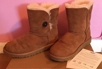 ugg bailey button short