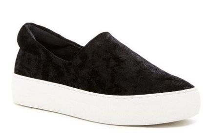 Women's Super-Star in black velvet and suede with black suede star | Golden  Goose