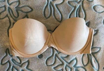 Maidenform Beige Bra Tan Size 36 C - $14 (30% Off Retail) - From Bree