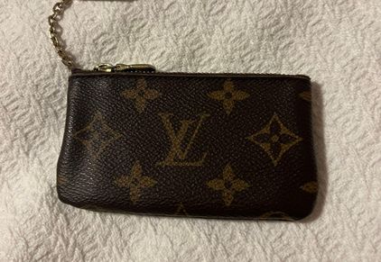 Louis Vuitton Key Pouch Vuittonite Monogram