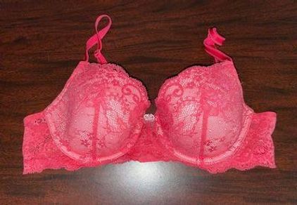 Victoria's Secret Lace Dream Angels Lined Demi Bra Size 34C Pink and Gold -  $15 - From Hailey