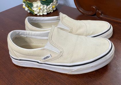 Vans Slip on Birch White Size 6.5 - $34 