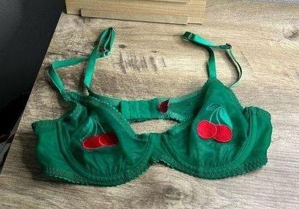 Victoria's Secret Vintage Green 34B Cherry Y2K 2000s Sexy Little