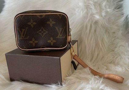 Louis Vuitton Trousse Wapity Monogram Brown - $1095 - From Cody