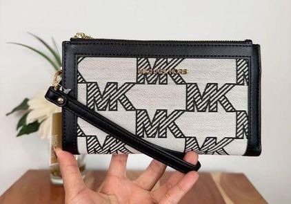 Michael Kors Womens Jet Set Travel Large Double Zip Wristlet in