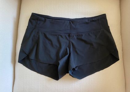 Lululemon Speed Up shorts 2.5” 4, Women's Fashion, Activewear on