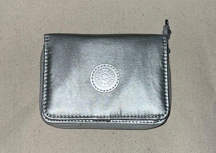 Kipling New Money Deluxe Wallet – Luggage Online