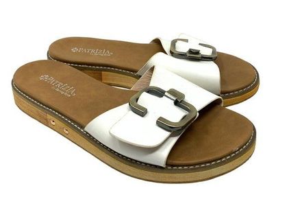 Buy Perfect step Women/girls comfortable trending flat sandal(Cream) Online  at Best Prices in India - JioMart.