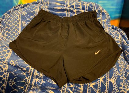 Nike Women's 3 Dry Tempo Core Running Shorts Black Size M - $8 (83% Off  Retail) - From Leilou