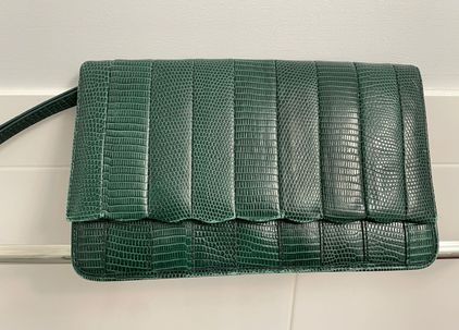 BCBGMAXAZRIA Green Scalloped Clutch Wristlet 34 93 Off