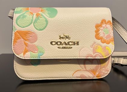 Coach Small Town Bucket Bag With Heart Petal Print C7976 - Women's handbags