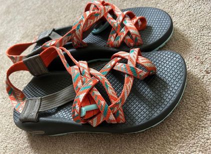 Chacos Size 6 30 70 Off Retail From Keeley