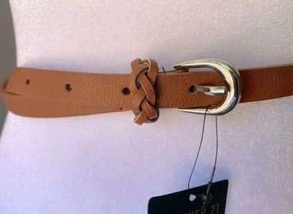 Women's Belts - FOREVER 21