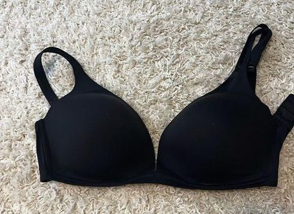 Victoria's Secret body by victoria nowire bra size 36DD - $20 - From