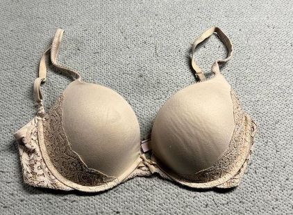 Victoria's Secret Beige Lace Push Up Bra 34DD EUC Tan Size undefined - $26  - From Sophia