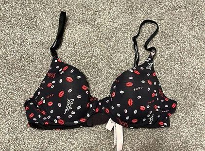 Victoria's Secret, Intimates & Sleepwear, Victorias Secret Bra 32b