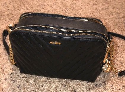 Aldo bag #GiftMeAldo - black bag that goes with everything.... CHECK! ✔️  #giftmealdo | Aldo bags, Black bag women, Cheap purses