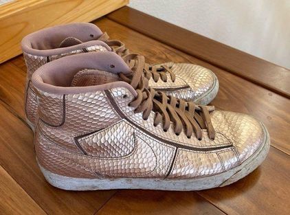 Alexandra McQueen sneakers 45, Men's Fashion, Footwear, Sneakers on  Carousell