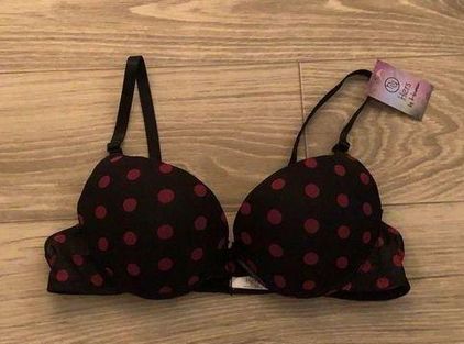 Size 38b bra black and red polka dots - $20 - From Emily