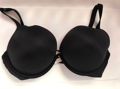 Victoria's Secret PINK “Wear Everywhere Super Push Up” Black Size L - $21  (40% Off Retail) - From Madison