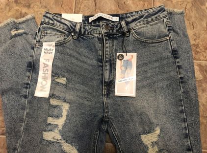 Tinseltown High Waisted Mom Jeans Size 