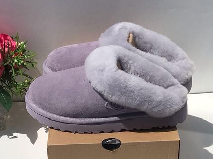 UGG Cluggette Slippers Size 7 - $110 New With Tags - From Awuraposh