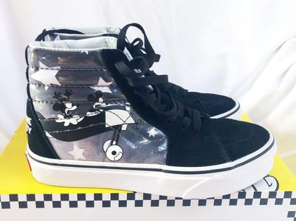 Mickey plane store crazy vans