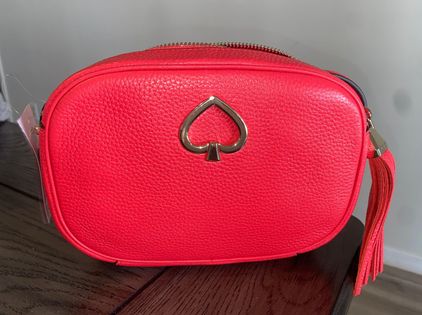 Kate spade coral crossbody - Depop