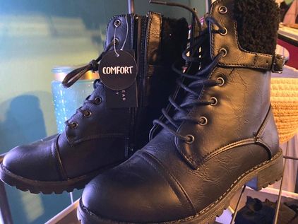 Charlotte russe black store combat boots