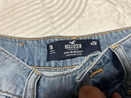 Hollister mom jeans in light wash blue